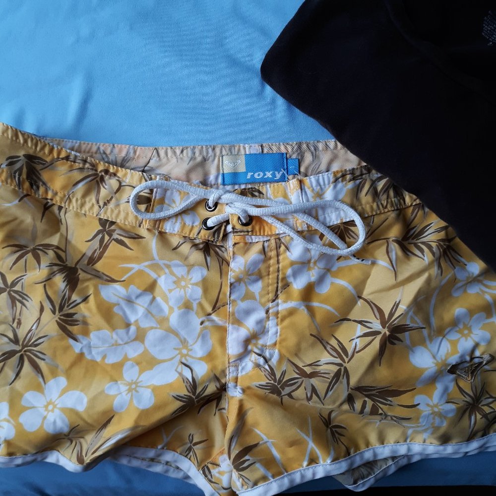 Roxy yellow palm print board shorts